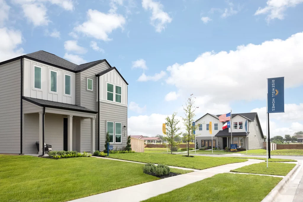 ResidencesParktonSquare-Plan3554-Streetview-ModelPhotography-RisewellHomes
